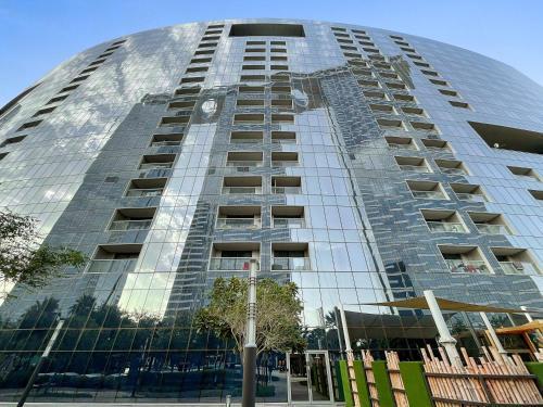 Silkhaus Aesthethic 1BDR in a New Tower
