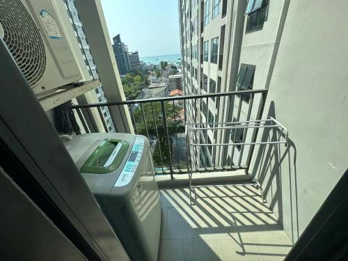 The Base Central Pattaya Super condo Room Type - Studio with Ocean View