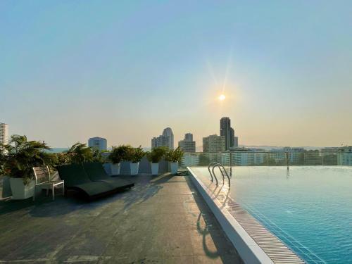The Winner- 608 - Lovely apartment near the sea on Praatumnak hill - Tap to explore photos