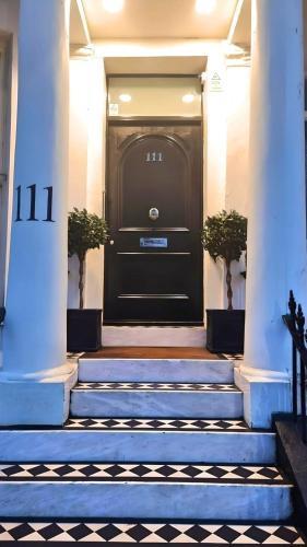 Notting Hill - The One One One! -6-