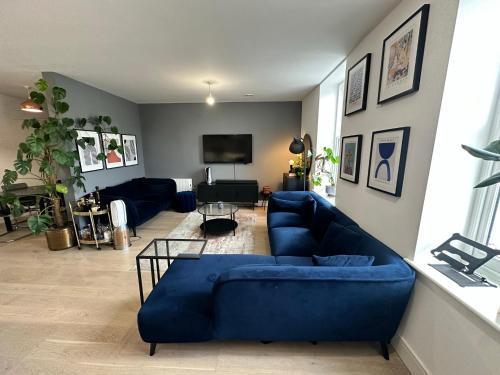West London Luxury Oasis, Ealing Broadway - Best location!!! - Tap to explore photos