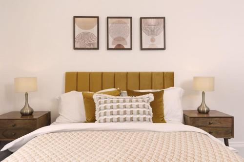 Hyde Park Brand New 3 bed - Tap to explore photos