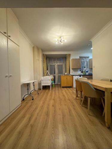Family holiday home - Tap to explore photos