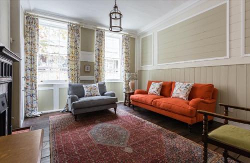 The Hearts Of Old 3 bedroom in the West End - Tap to explore photos