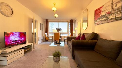 Lovely 1 Bedroom Apartment Edgware Road Central London - Tap to explore photos