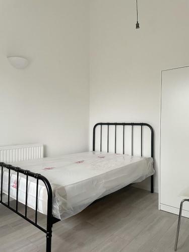 Brixton Stays - Tap to explore photos