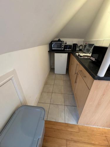 Flat F Stay In Oxford Road - Tap to explore photos