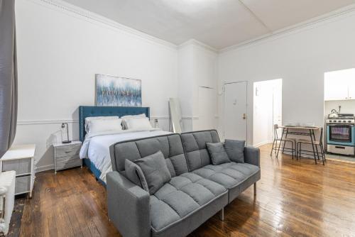 Studio for 2 Heart of Midtown