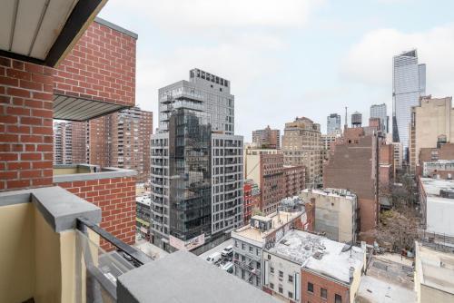 Eden, dream high-end home in NYC - Tap to explore photos