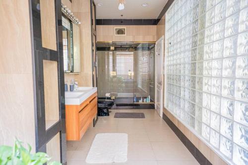 Private Gramercy TownHouse 3BR 3BA with Terrace - Tap to explore photos
