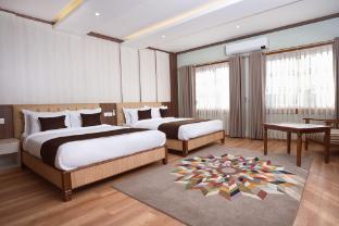 Hotel Bayberry Kathmandu Room Type - Family Suite - City View