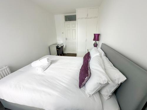 3 Bedroom Flat Haggerston, Hackney, London