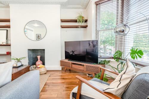 Be London - The Hampstead Residences - Tap to explore photos