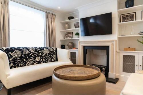Rare find, beautiful home on Chelsea Green - Tap to explore photos