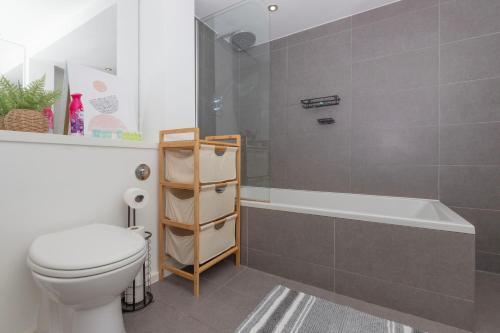 Cosy Ground Floor Apartment - Tap to explore photos