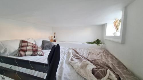 Charming, centrally located Victorian Conversion - Tap to explore photos