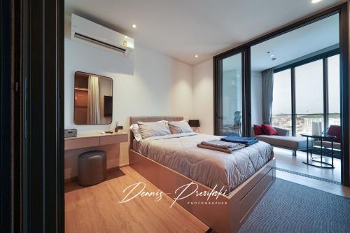Edge Central Pattaya Seaview - Tap to explore photos