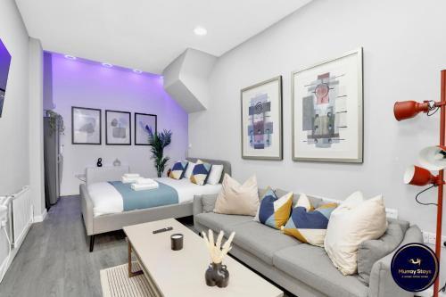 1-bed apartment in Hoxton - Tap to explore photos