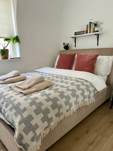 Flat in Victorian West Kensington Mansion