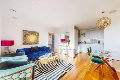Exquisite 1-bedroom flat in North Kensington - Tap to explore photos