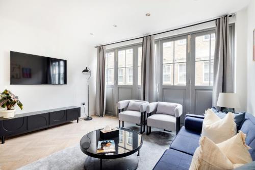 Beautiful 3 bd house in Paddington - Tap to explore photos