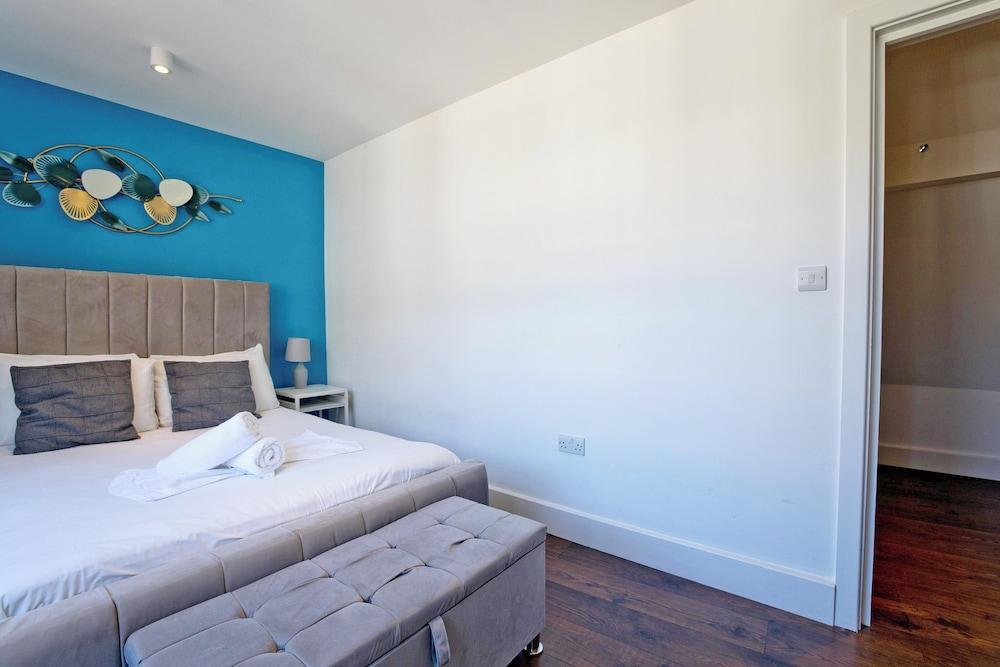 Imperial Middlesex Street Apartments Room Type - Apartment, 1 Bedroom