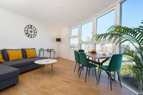 Attractive London Apartment - Tap to explore photos