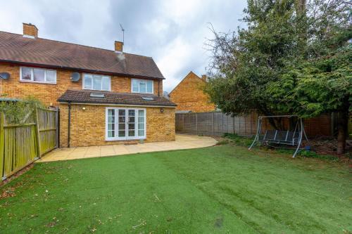 Lovely 2BR in peaceful Hampstead, NW London - Tap to explore photos