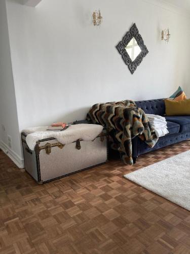 Cosy 2 bedroom Apartment 2 min to Hyde Park - Tap to explore photos