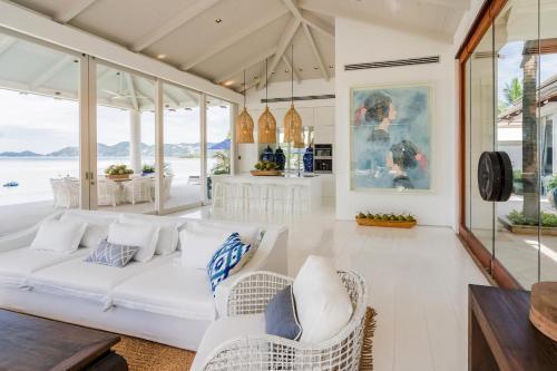 Mia Ocean, beach villa and events - Tap to explore photos