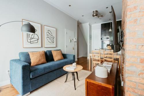 Cozy Urban Retreat - East Village Manhattan - Tap to explore photos