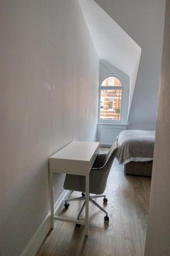 OBRA Studio Flats - Tap to explore photos