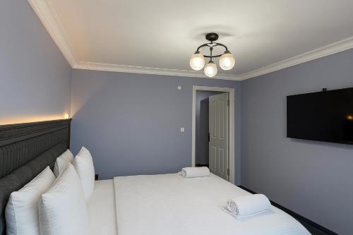 İstanbul Ozer Hotel & Apartments - Tap to explore photos