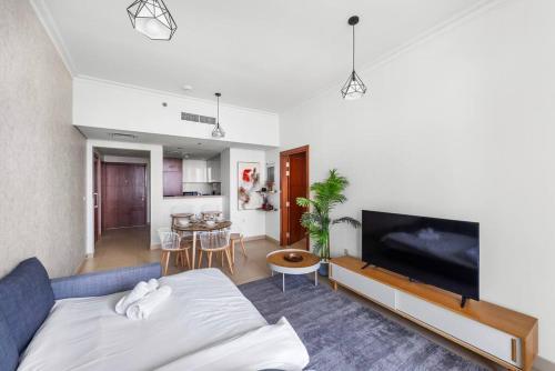 FIRST CLASS 1BR Beautifully Furnished - Tap to explore photos