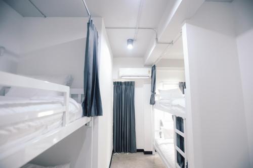 G5 Hostel Room Type - Male Dormitory Room