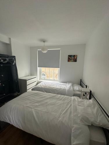 Great location room in central London - Waterloo - Tap to explore photos