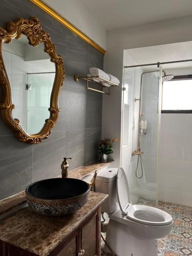 Quinstel Guesthouse - Tap to explore photos