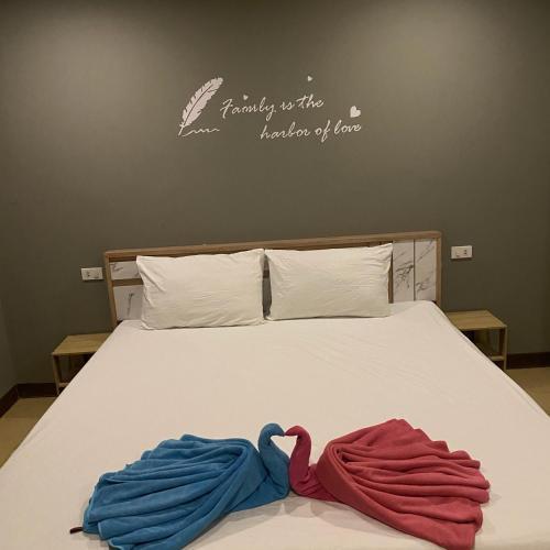 Saran Hotel krabi Thailand Room Type - Budget Double Room with Shared Bathroom