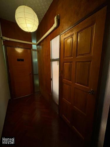 Hansa Hostel Bangkok Khaosan - Tap to explore photos