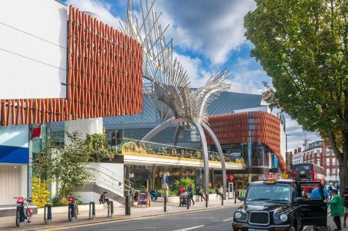 Spacious Home on Chapel Market
