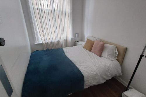 St Pancras Private Rooms Room Type - Budget Double Room
