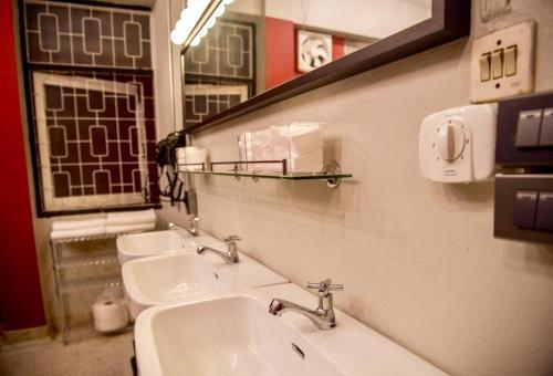 silom Dream catcher rainbow hostel - Tap to explore photos