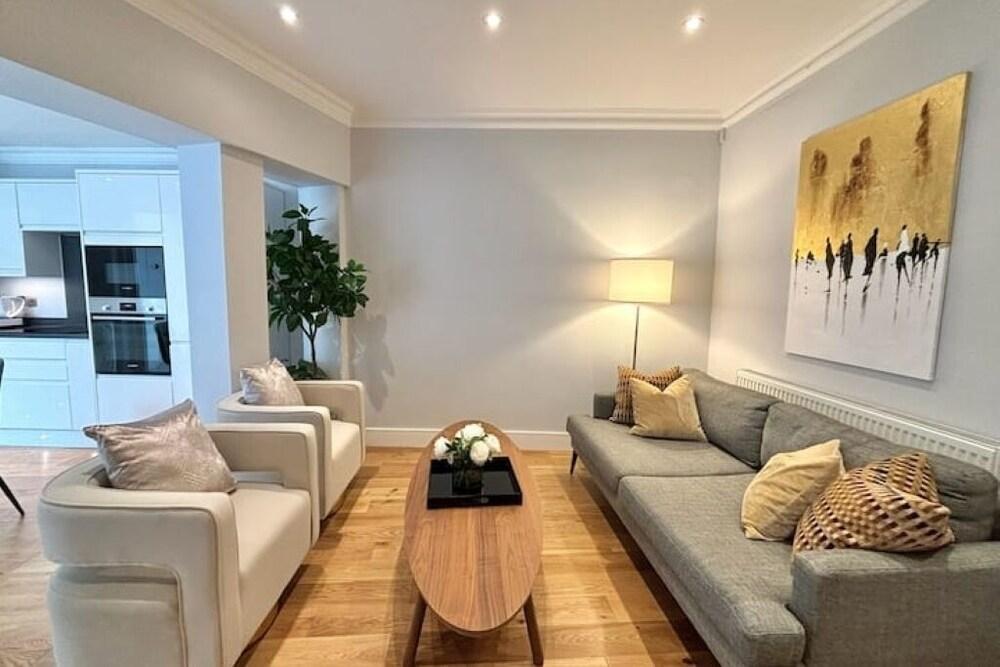 The Cadogan Suite by Harrods - Tap to explore photos