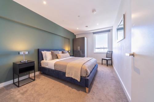 Luxury 2B2B in central London
