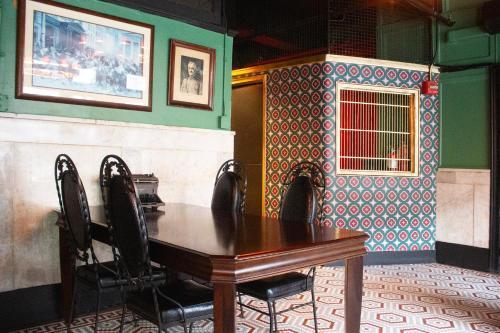 The Nolita Express Hostel - Tap to explore photos