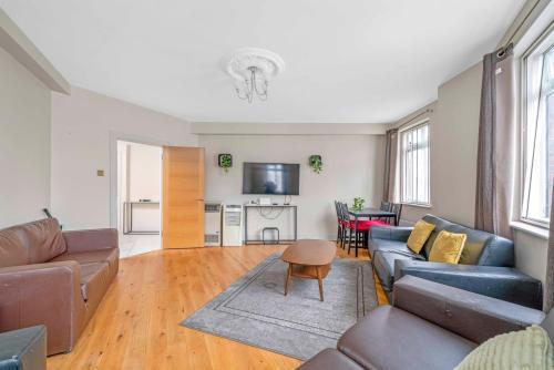 Homey Flat near Marble arch - Tap to explore photos