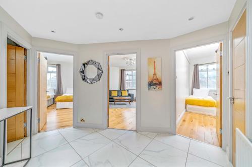 Homey Flat near Marble arch - Tap to explore photos