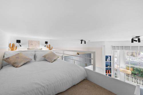 VICHY - The Hampstead Star | Prime Location - Tap to explore photos