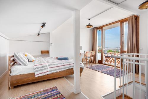 Armel Homes Galata Room Type - Deluxe Double Room with Sea View
