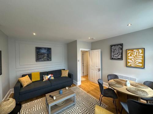 Brand New Flat in Central London - Tap to explore photos